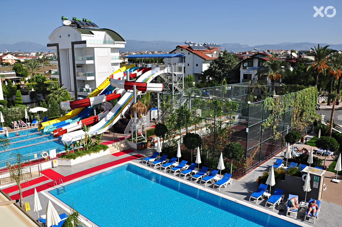 Side Resort Hotel