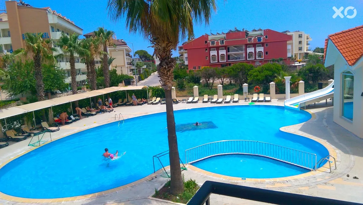 Larissa Inn Hotel