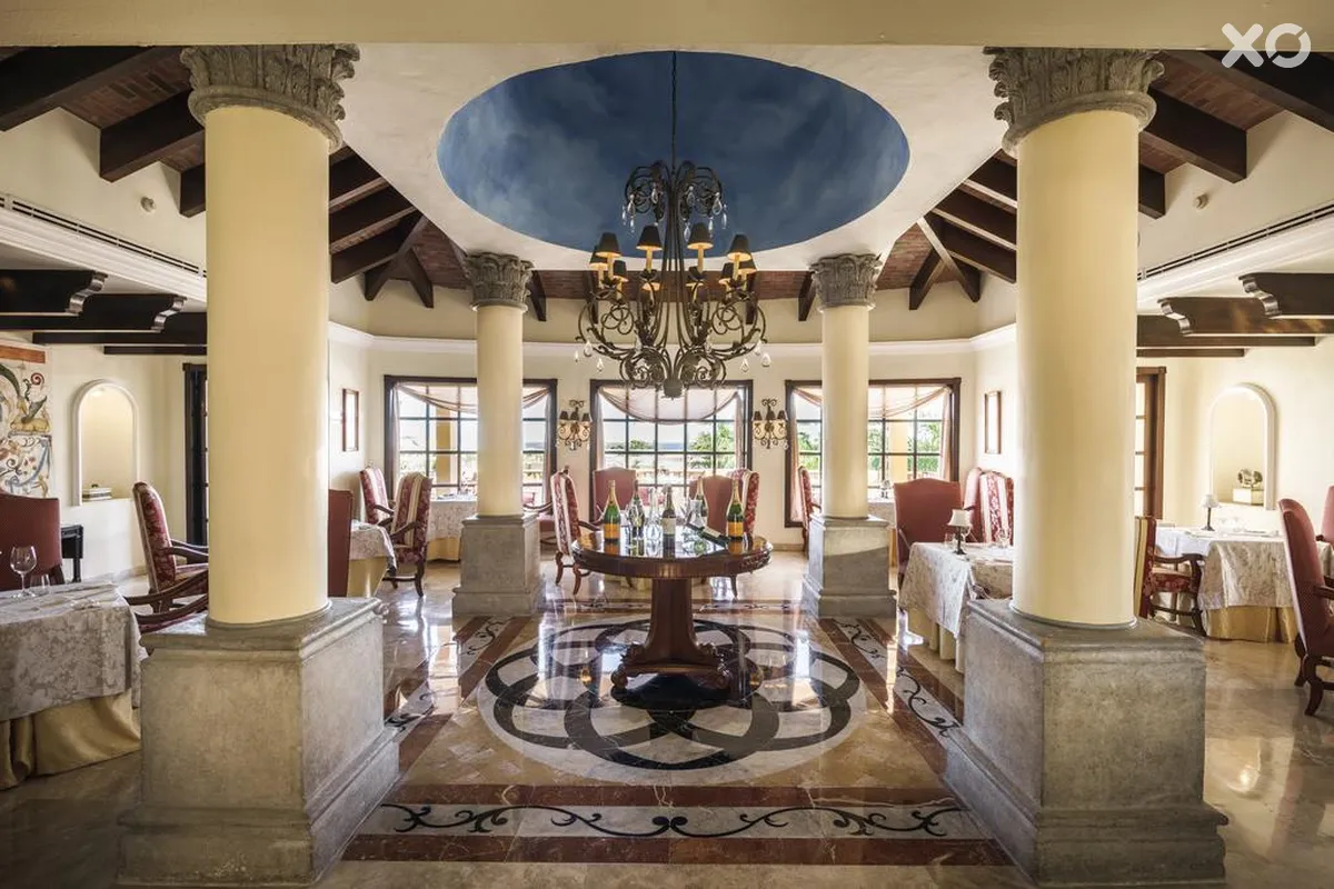 Royal Hideaway Playacar