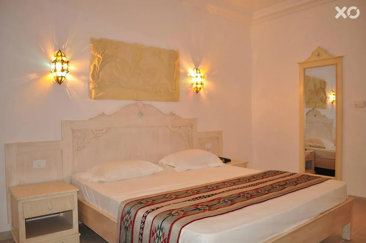 Zodiac Hotel