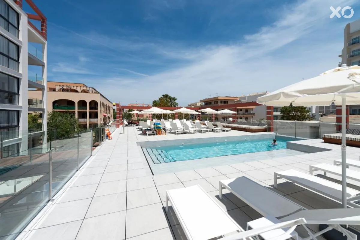 Kyrat Amarac Suites