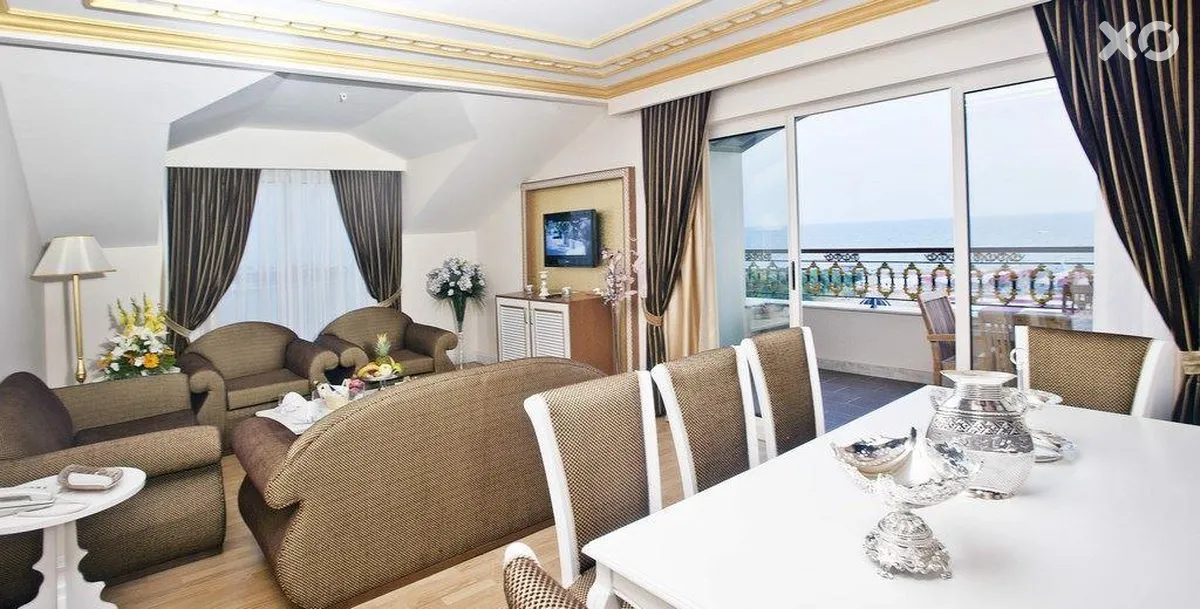 Crystal Palace Luxury Resort & Spa