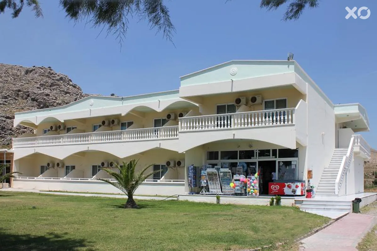Kamari Beach Hotel
