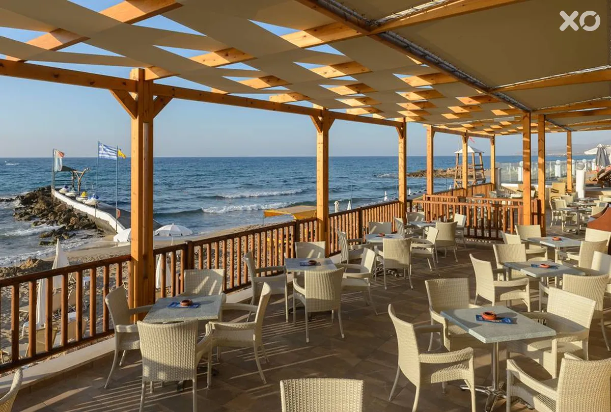 Alexander Beach Hotel & Village