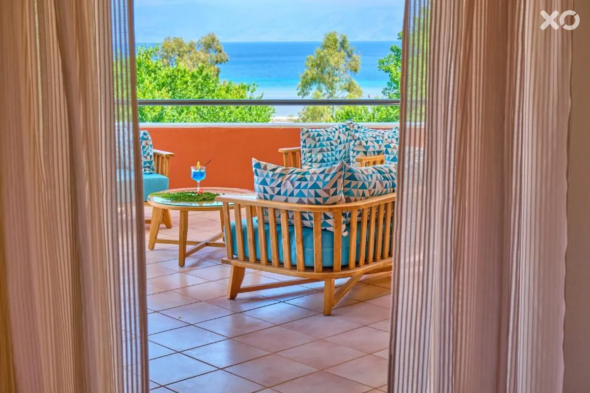 Chrismos Luxury Suites