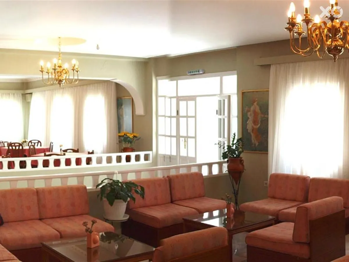 Albatros Hotel