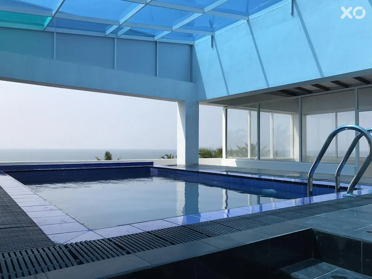 Blue Sky Hotel