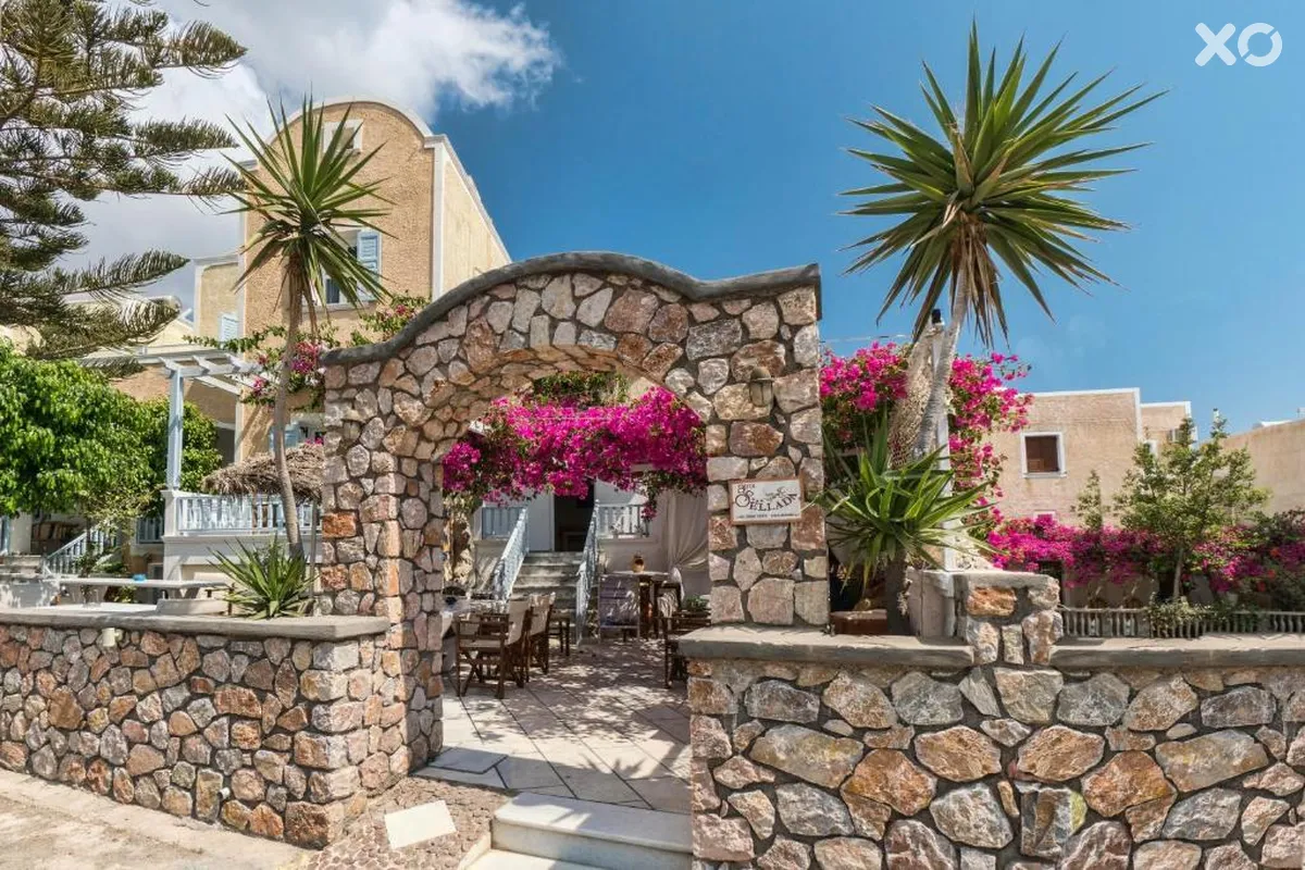 Sellada Apartments