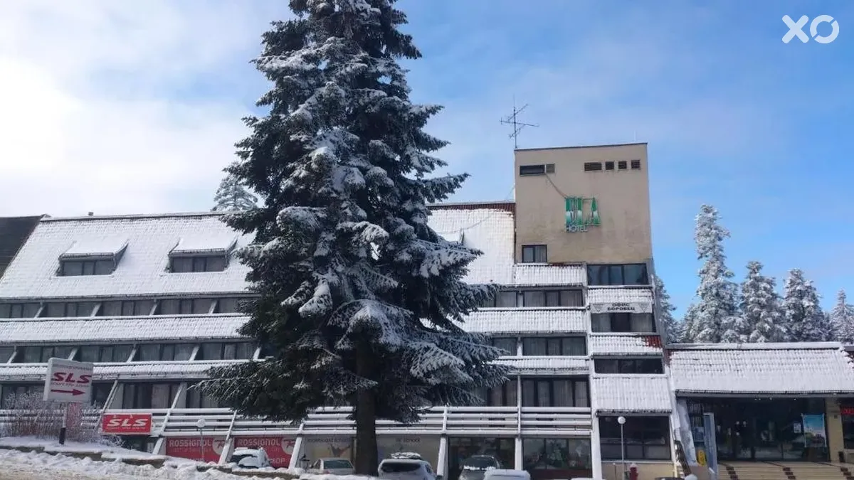 Ela Hotel