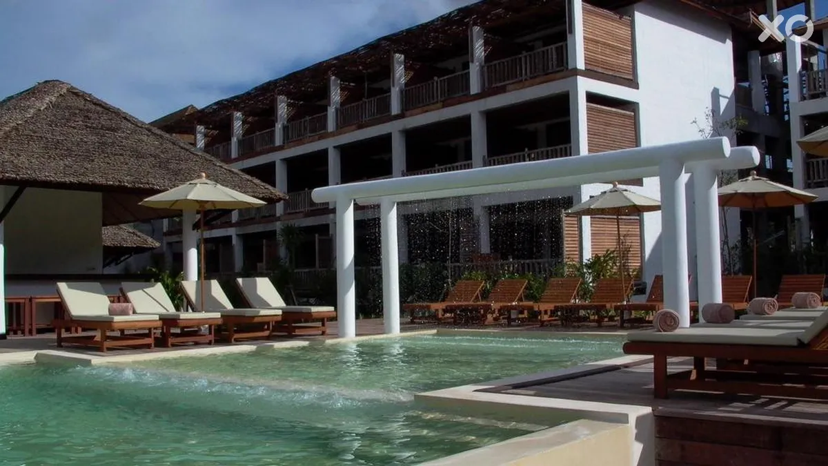 Aana Resort & Spa