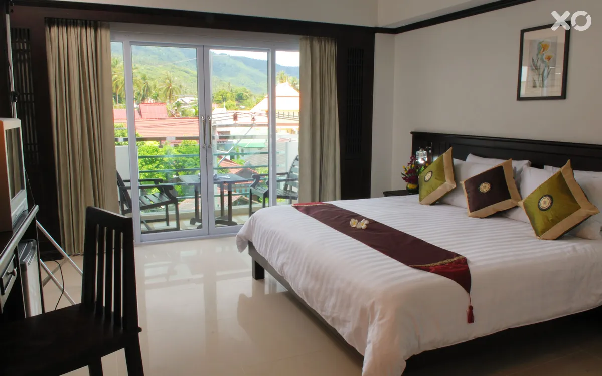 First Residence Hotel
