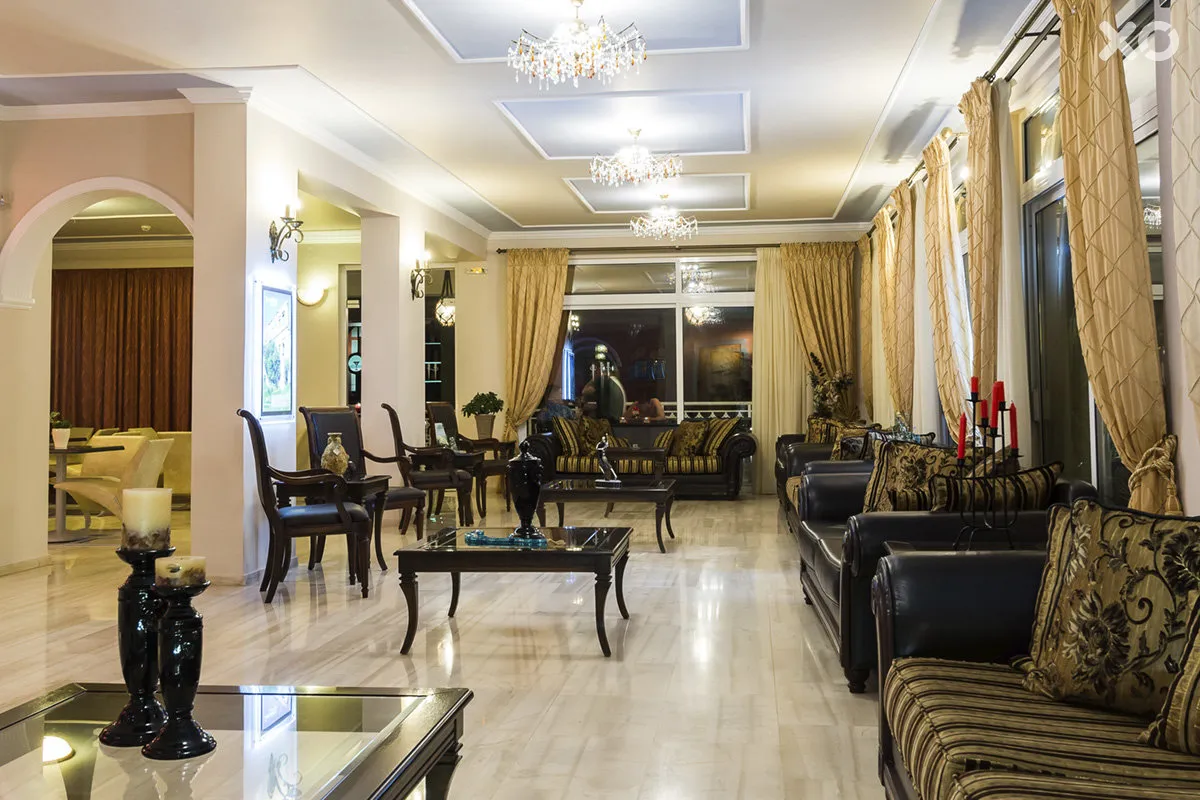 Ionis Art Hotel