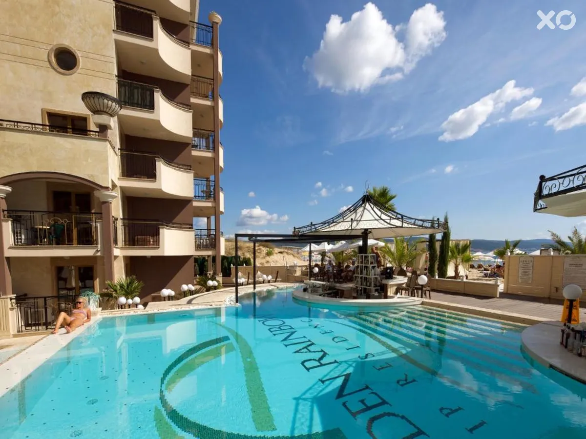 Golden Ina Hotel