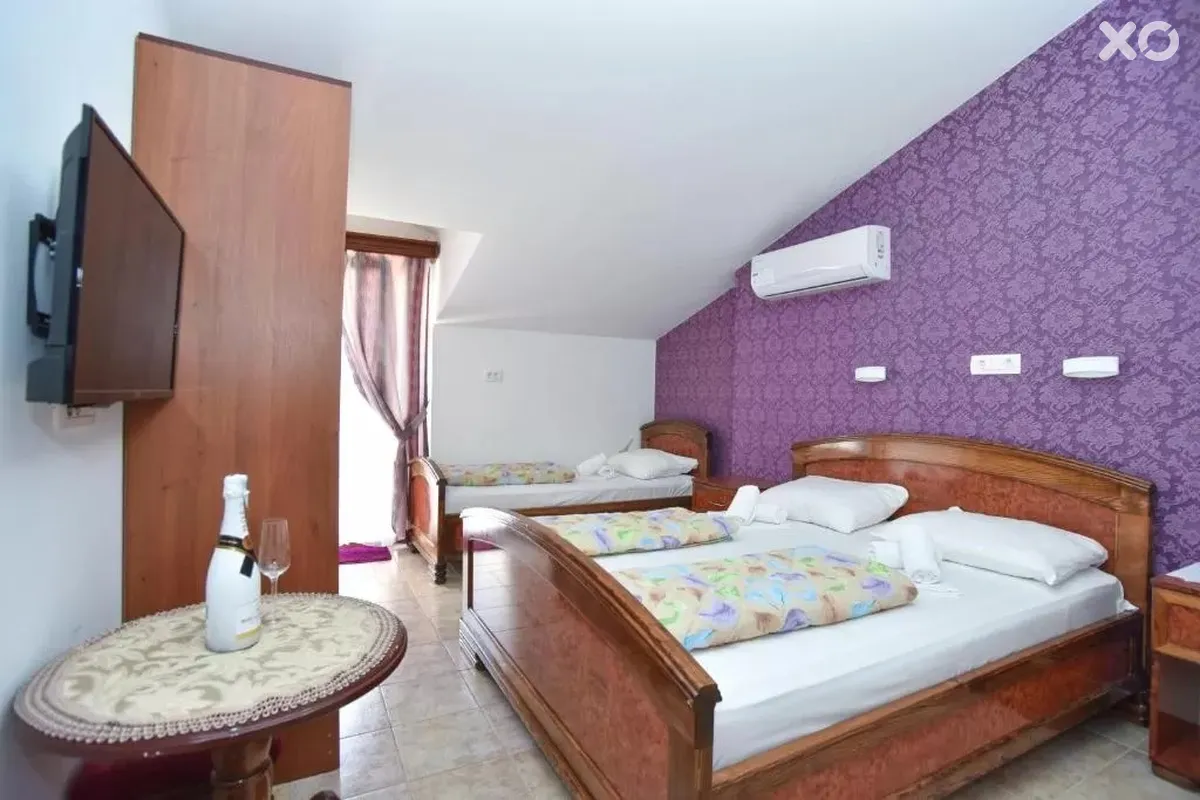 Grbalj Hotel
