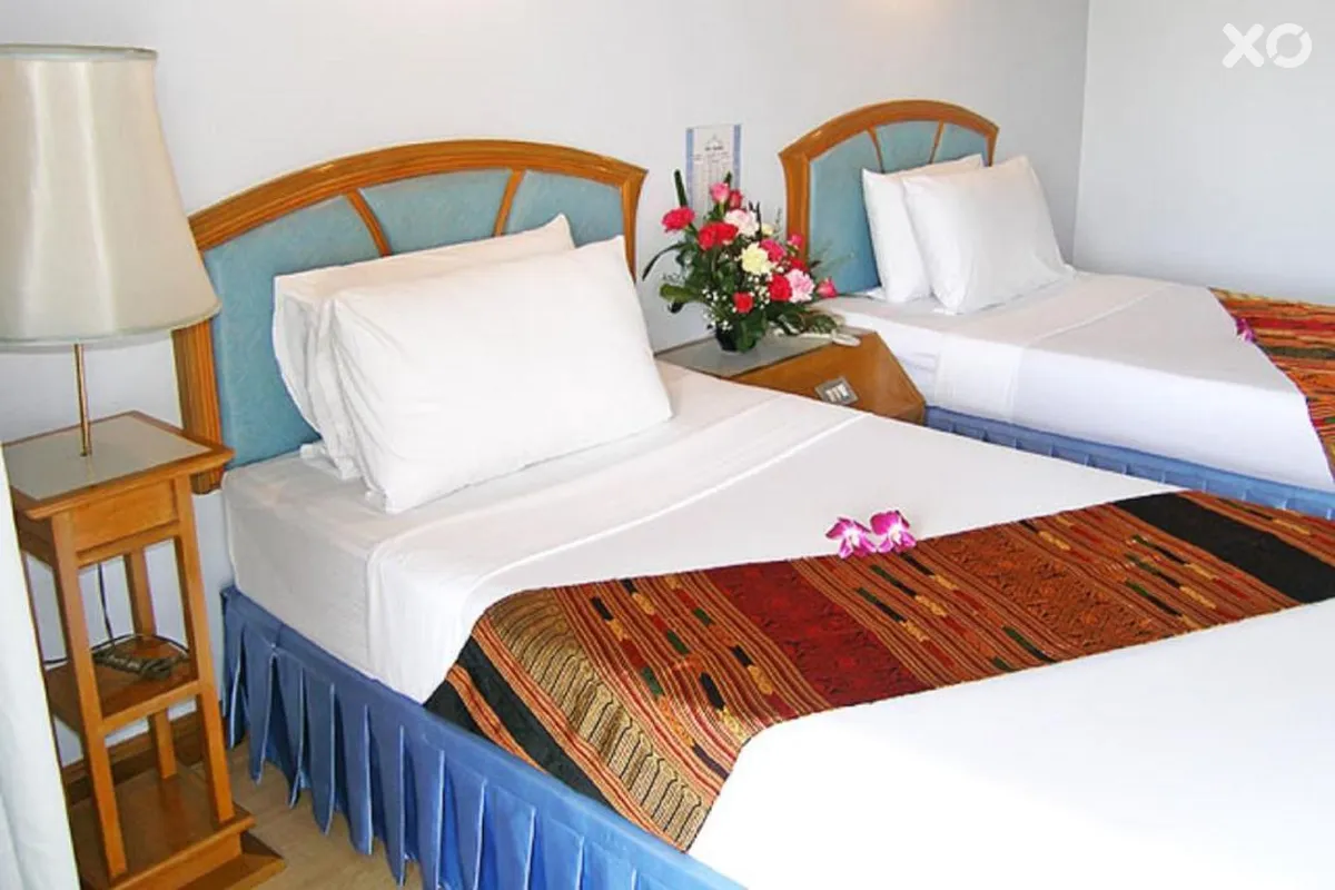 Phuket Golden Sand Inn