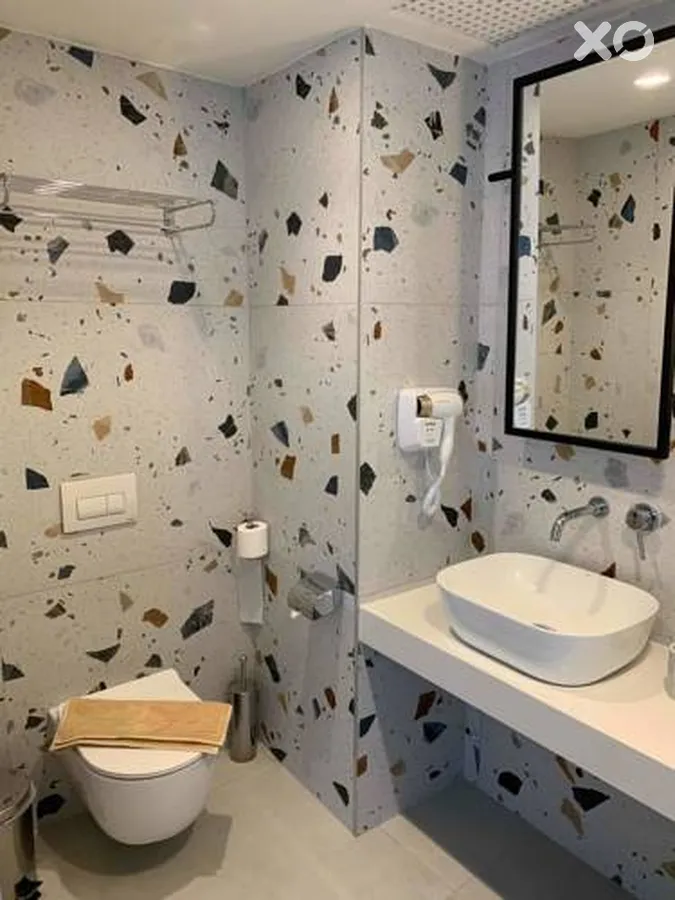 Mazoren Art Hotel