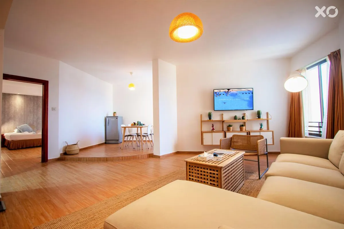 BM Beach Hotel
