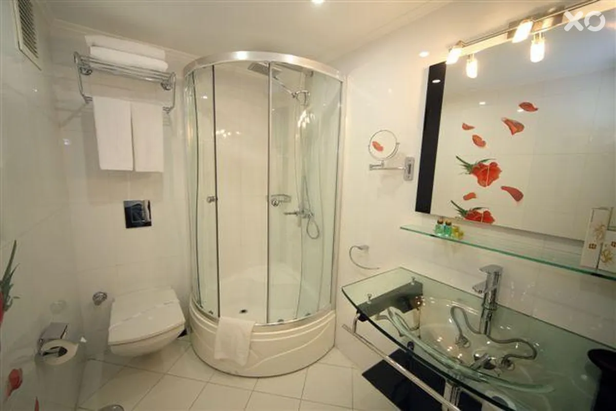 Cartoon Hotel