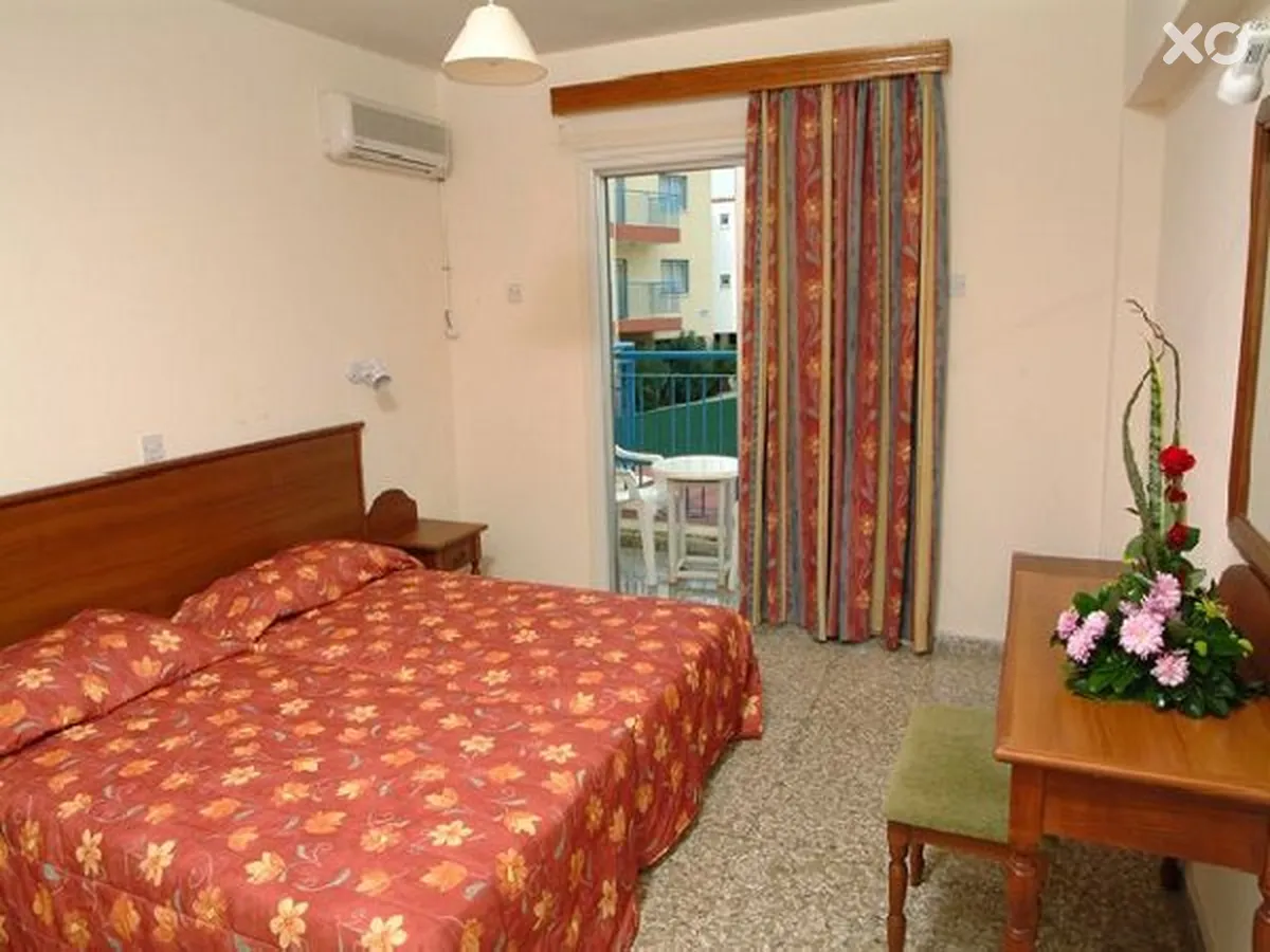 Paul Marie Hotel Apts