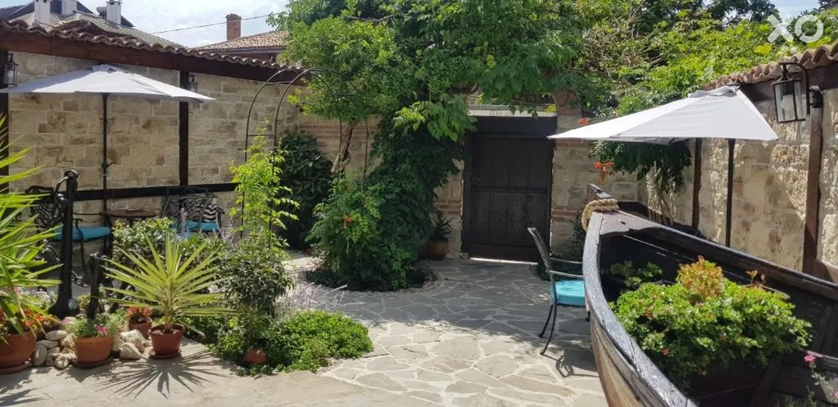 Kirios Hotel