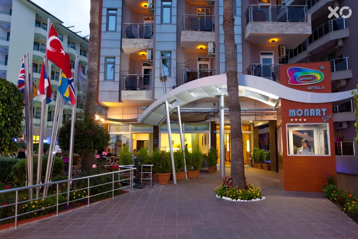 Monart City Hotel