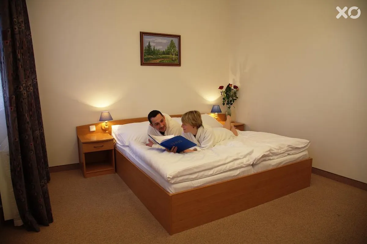 Paris Hotel
