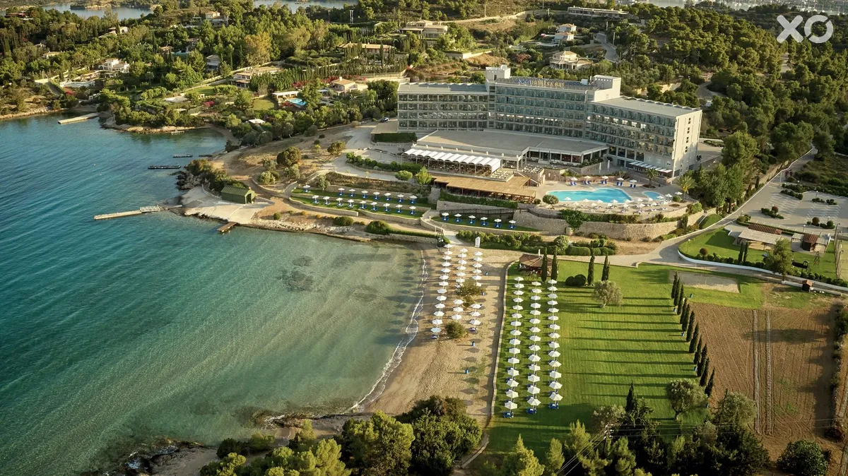 AKS Hinitsa Bay Hotel