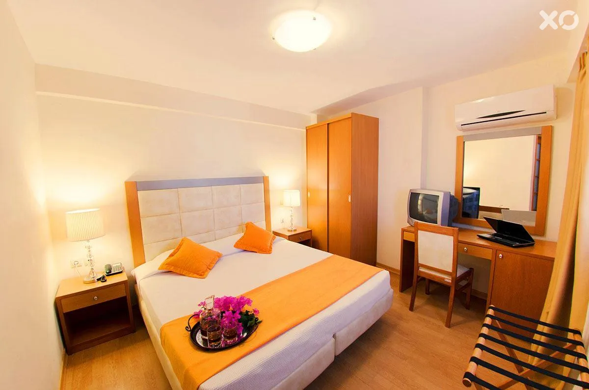 Faedra Beach Resort