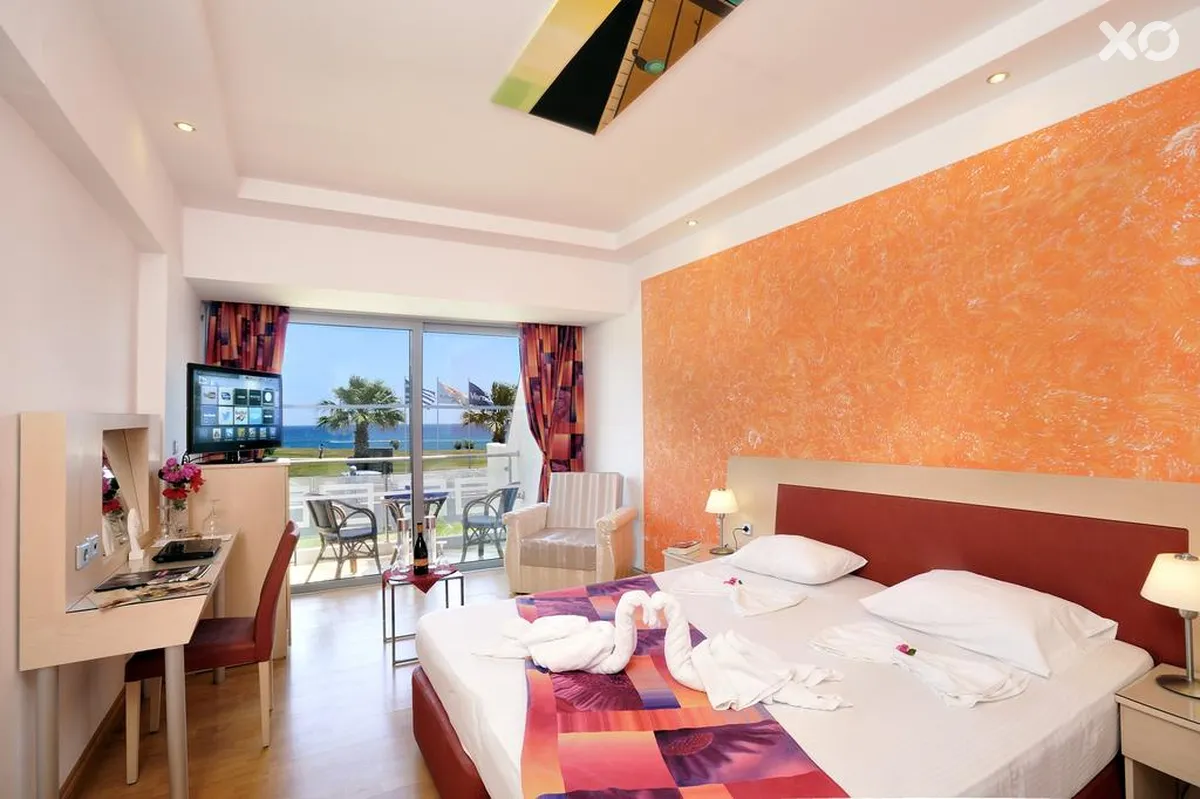 Kolymbia Bay Art Hotel