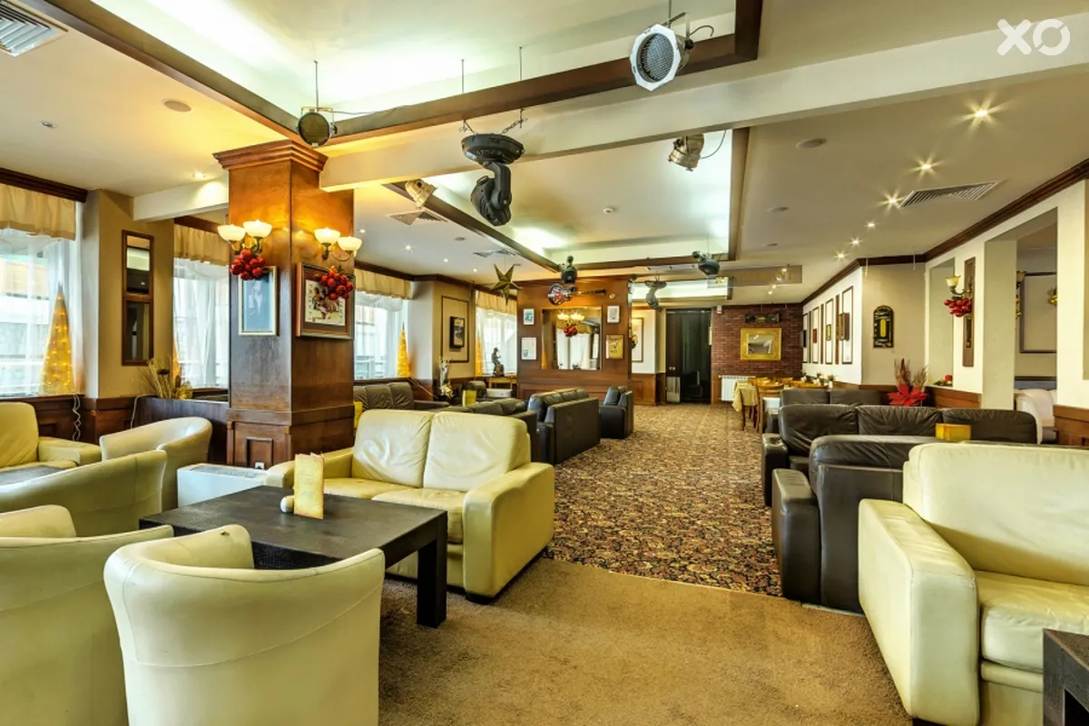 Emerald Hotel