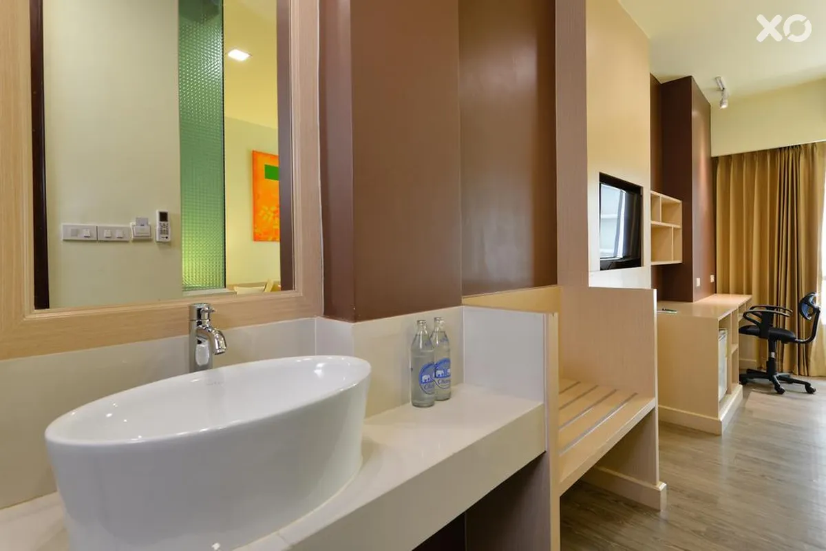 iCheck Inn Silom