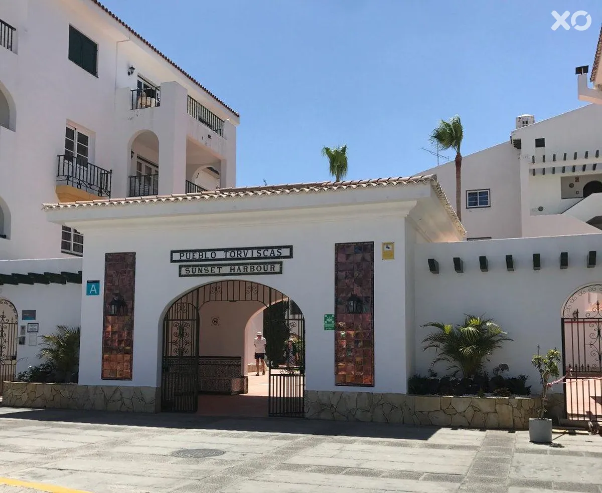 Pueblo Torviscas Apartments