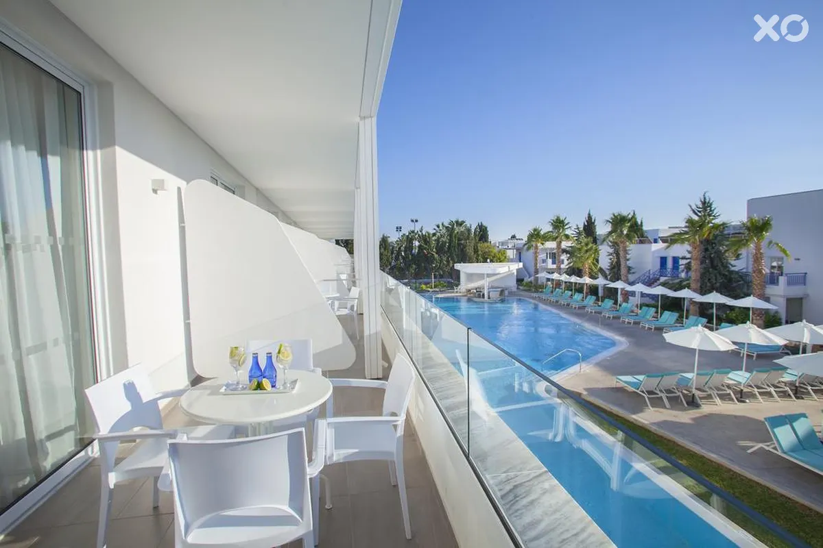Aliathon Aegean Hotel
