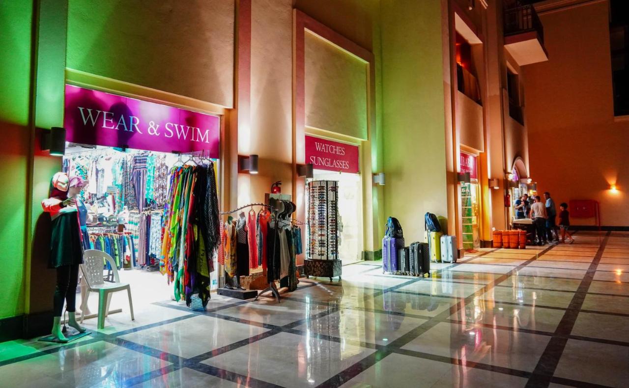 Charmillion Club Aqua Park