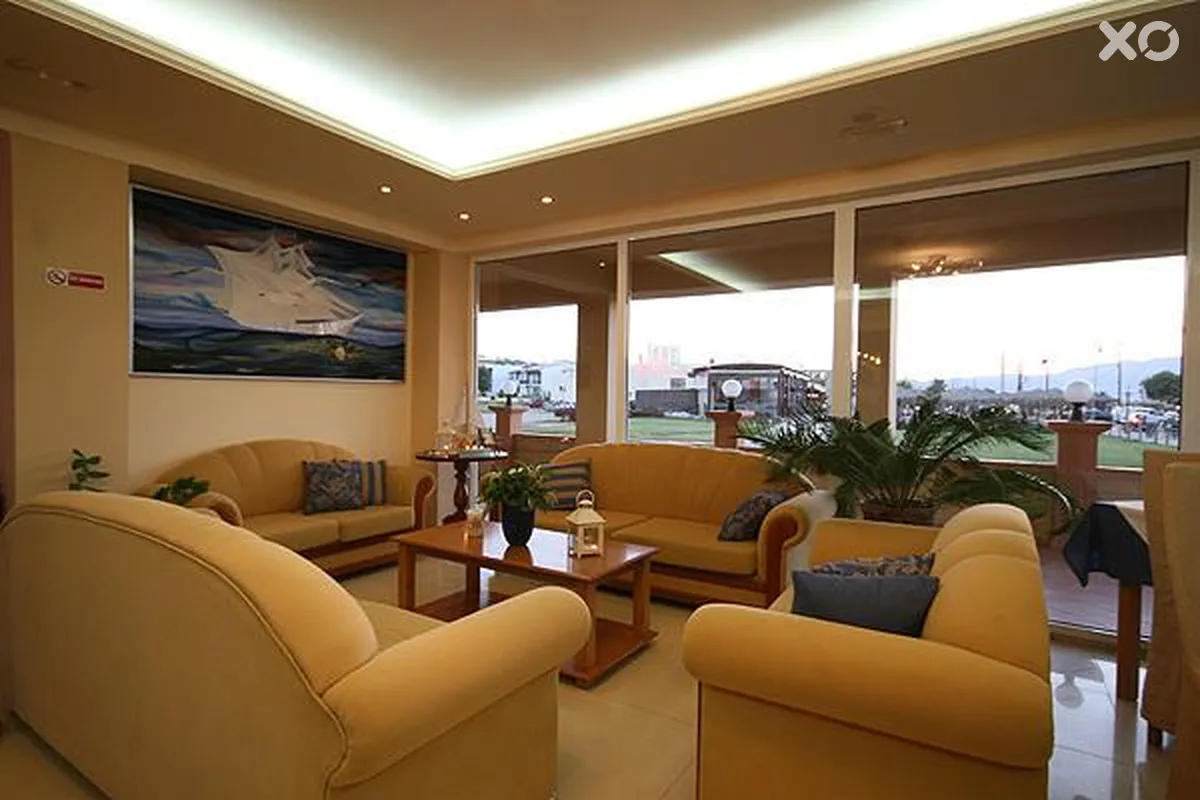 Castro Beach Hotel