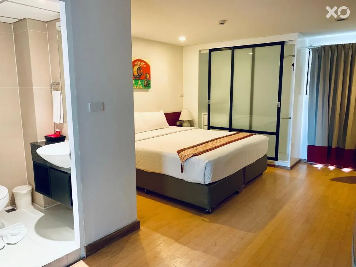 I Residence Sathorn Hotel