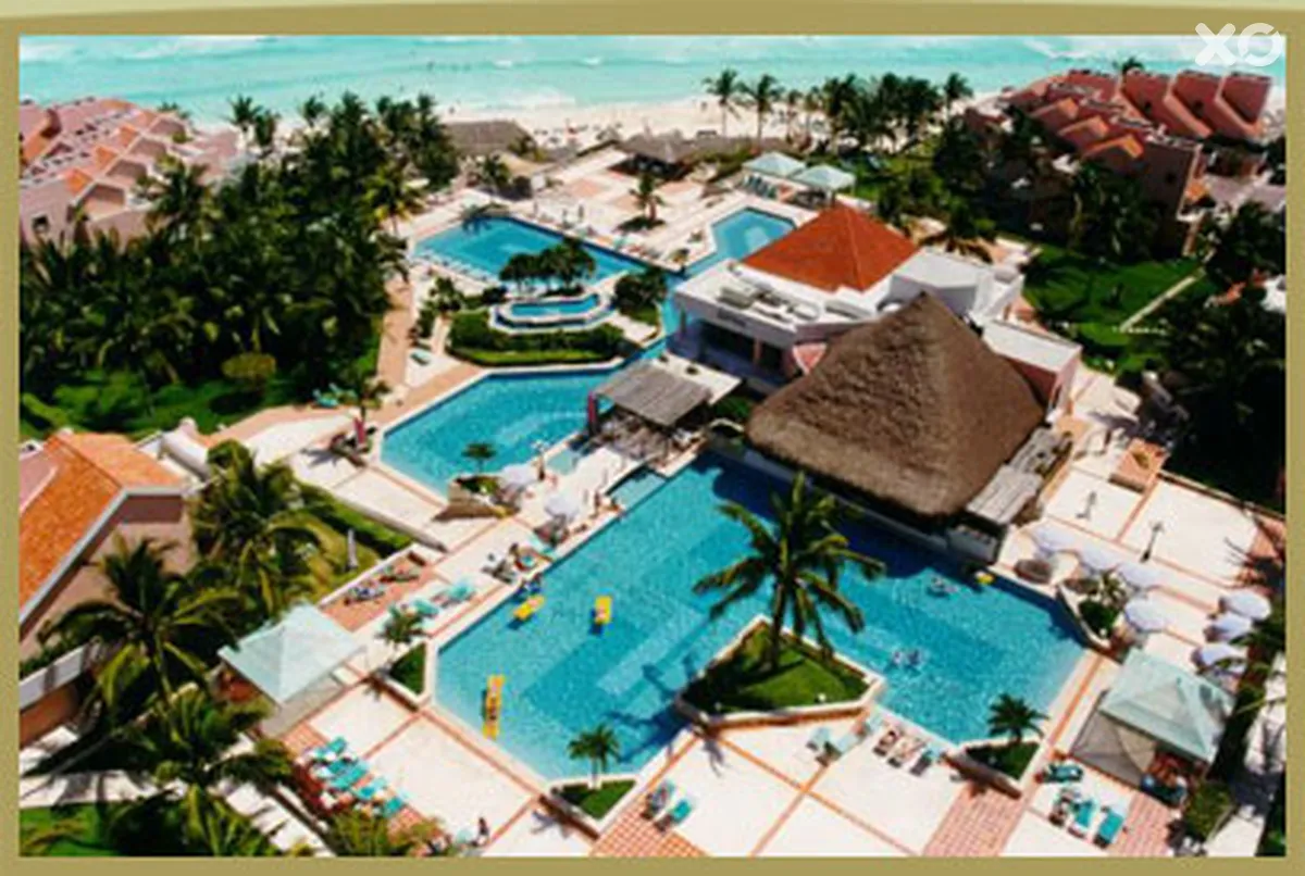 Wyndham Grand Cancun Resort & Villas