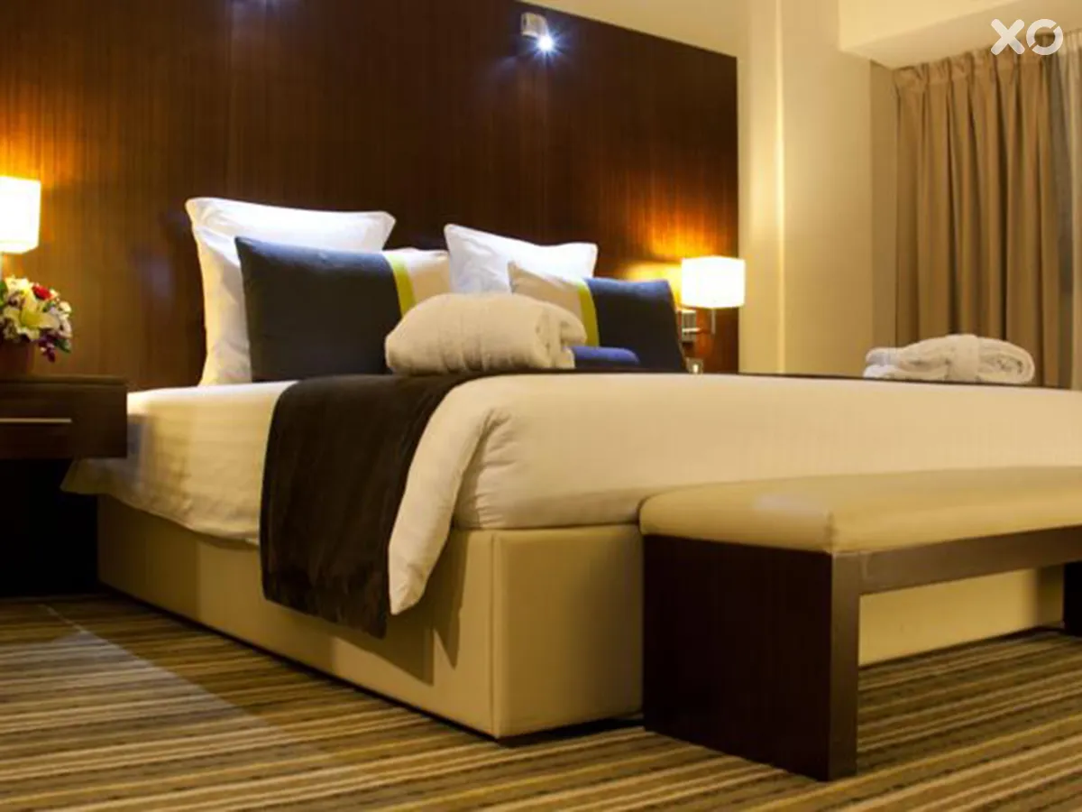 Aravi Hotel