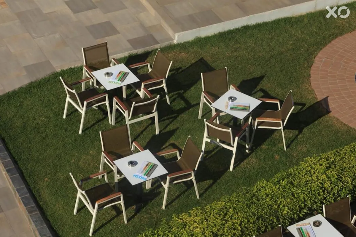 Alianthos Garden