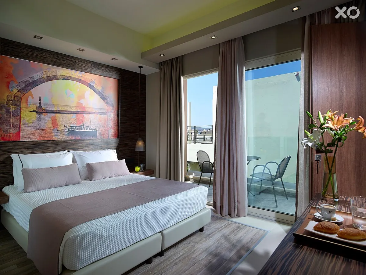 Elotis Suites Hotel