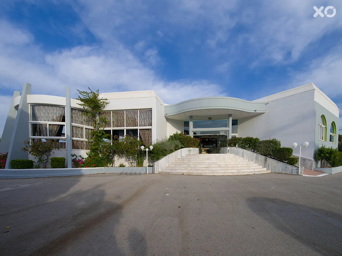 Happy Days Hotel