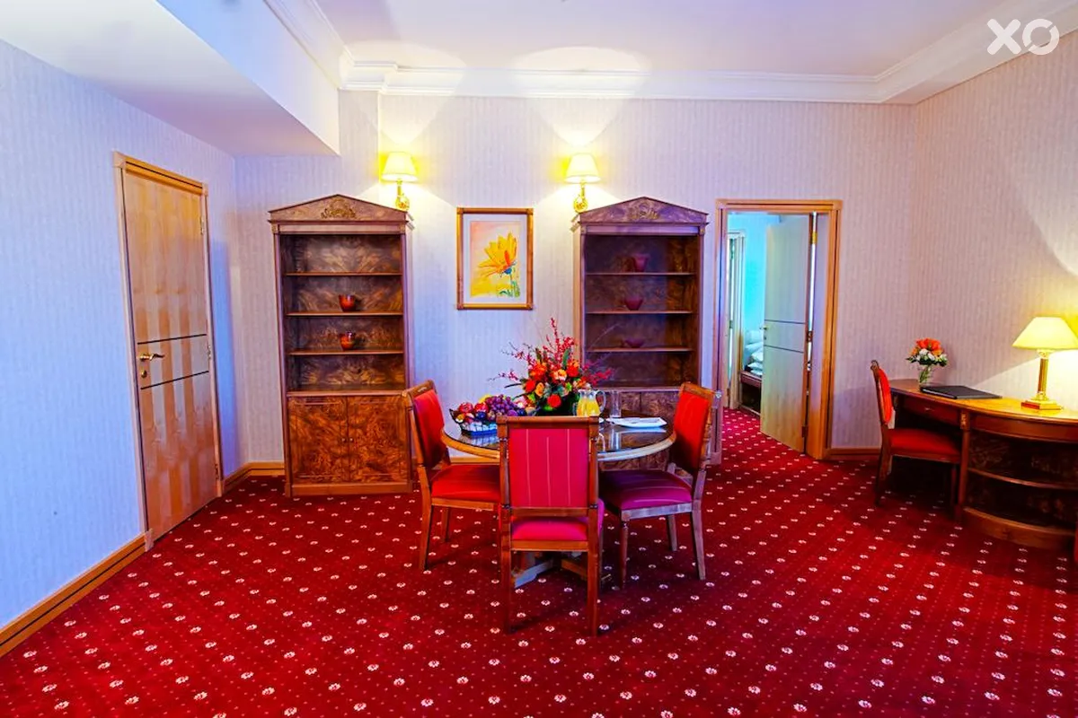 Capitol Hotel