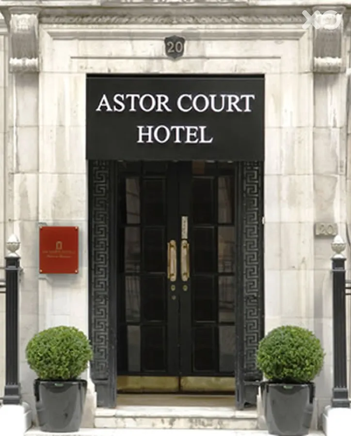Astor Court
