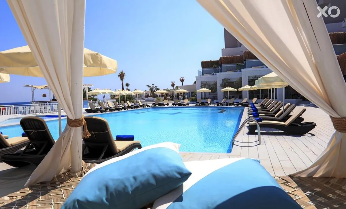 D+ Seya Beach Hotel