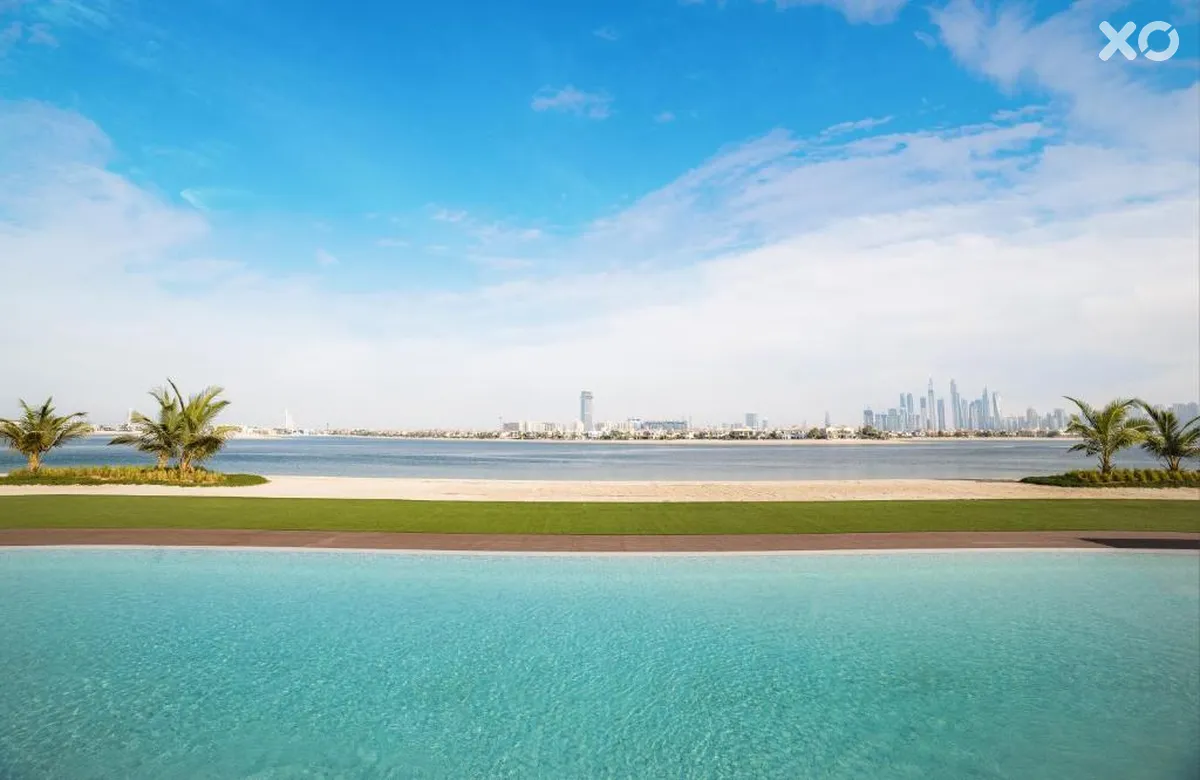 Th8 Palm Dubai Beach Resort Vignette Collection