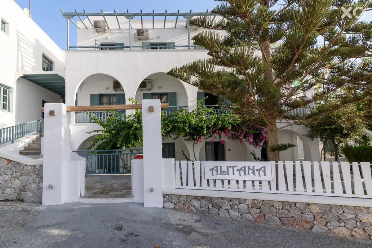 Iris Boutique Hotel