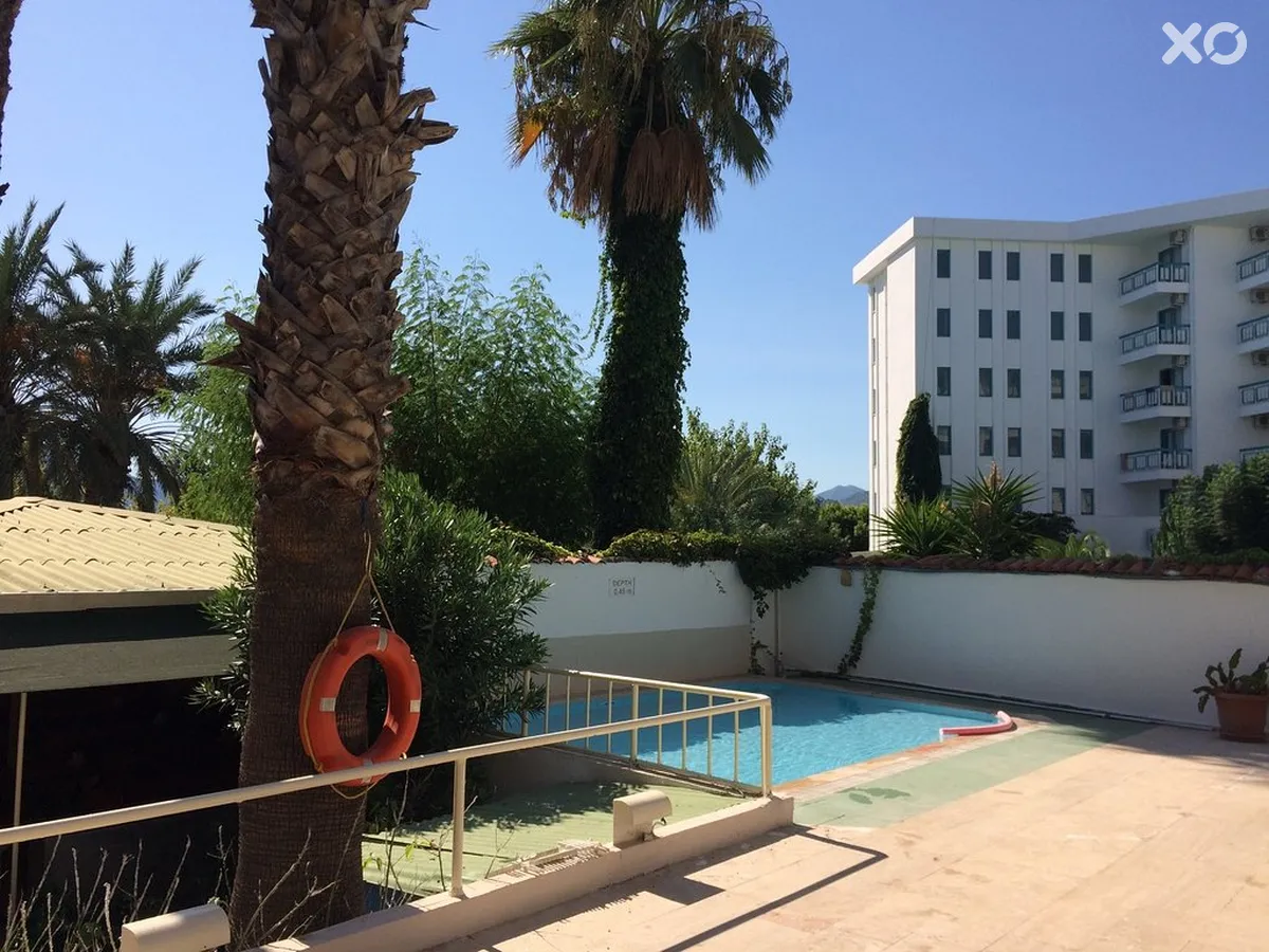 Amos Hotel