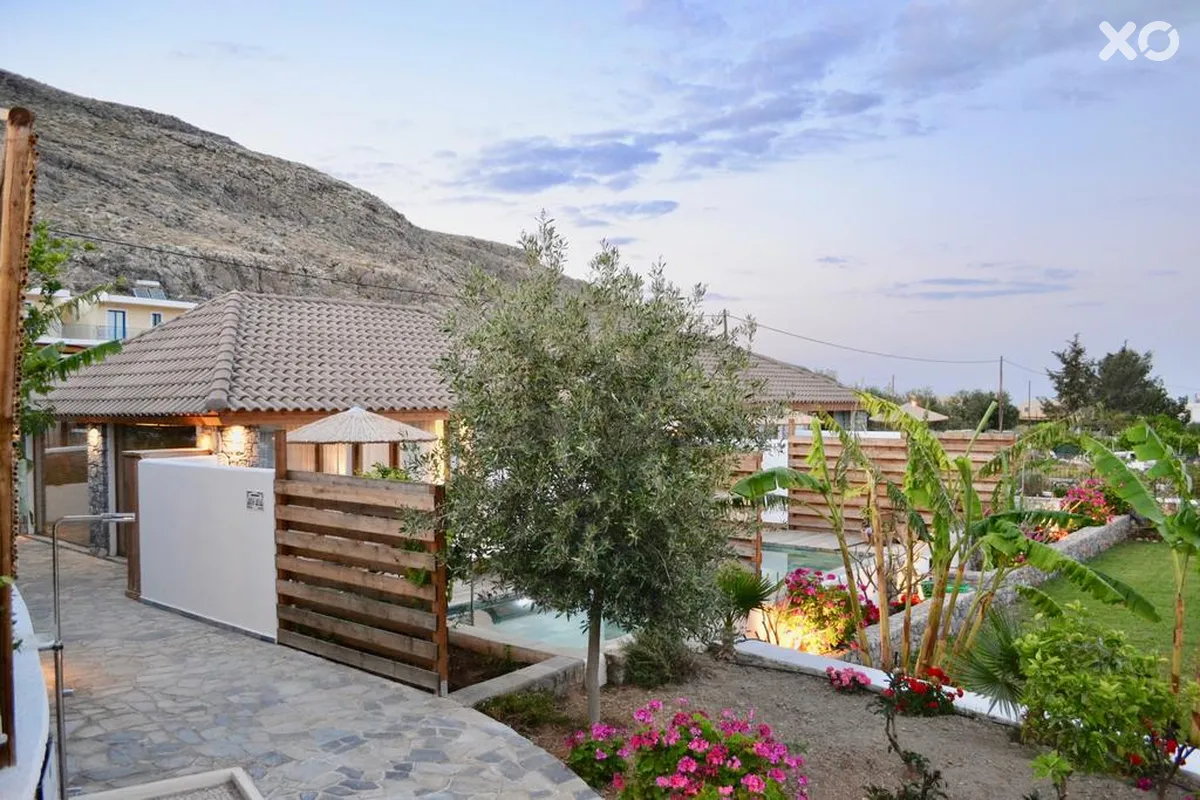 Caesars Gardens Hotel & Spa