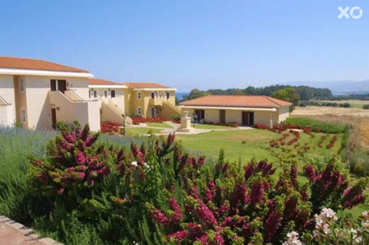 Akamanthea Holiday Village