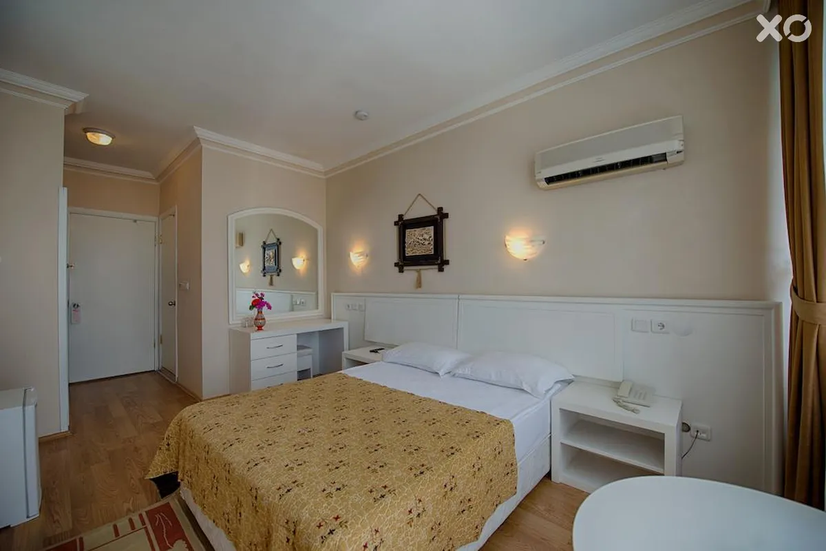 Lara World Hotel